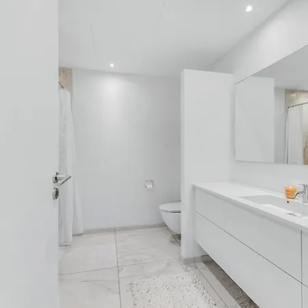 Apartment Luksus I M Gratis Parkering *