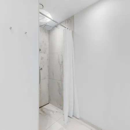 Apartment Luksus I M Gratis Parkering Hojbjerg