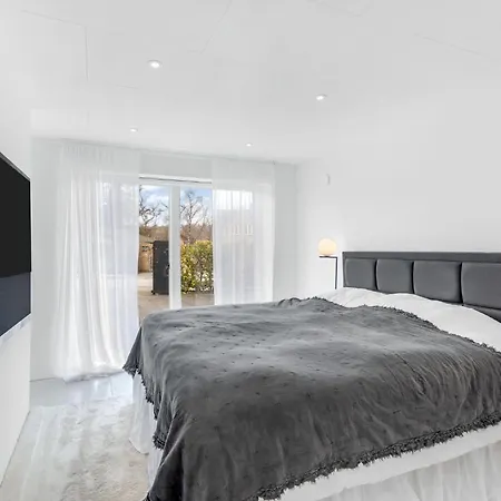 Luksus I M Gratis Parkering Apartment Hojbjerg